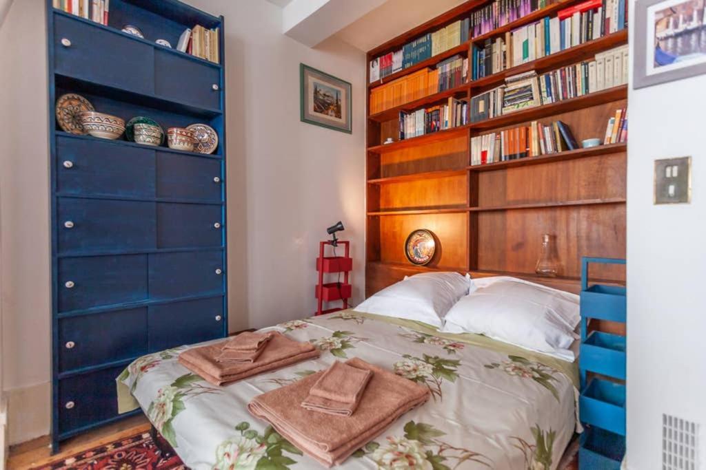Appartamento Greeter-nid Douillet Au Bord Du Canal St Martin Parigi